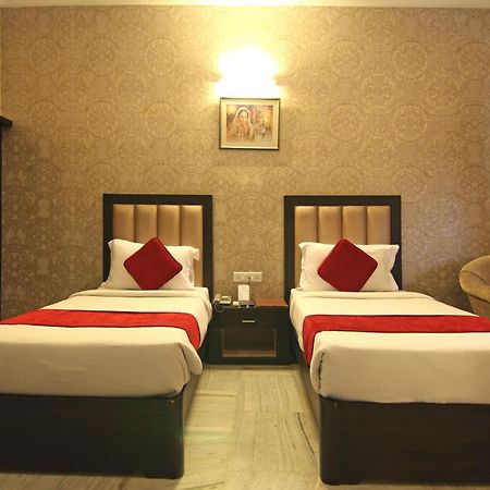 Le Grand Hotel Haridwār Exterior foto